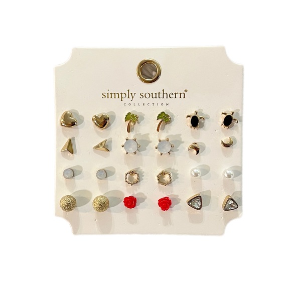 ✨🆕💖SIMPLY SOUTHERN EARRINGS SET💖 - Picture 2 of 3